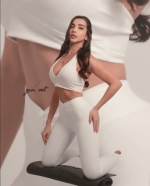 Captura de pantalla 2025-12-28 a la(s) 14.51.22 NUA-SW CROP TOP SET - Imagen 1