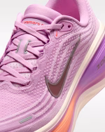 SNEAKERS VOMERO PLUS - Imagen 2